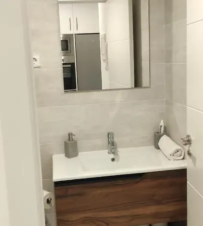 Apartamento Mc Lion Alcobendas Exterior photo